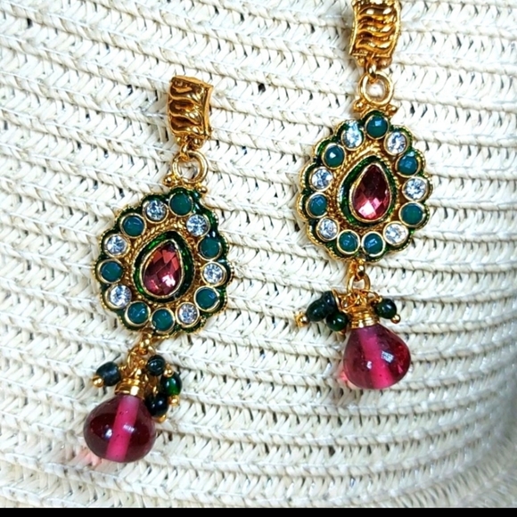 Antique Gold Plated Necklace set - Picture 3 of 6